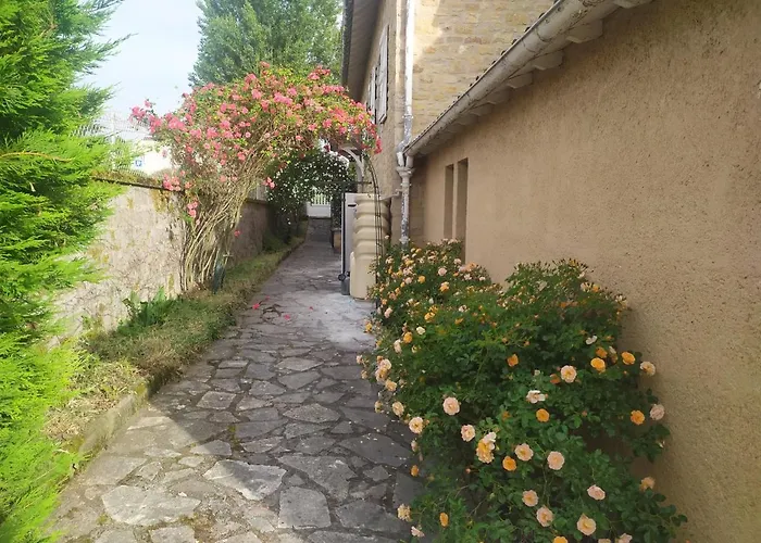 Apartamento La Sérénité Marivaloise Capacité Jusqu'à 12 Pers Lacapelle-Marival